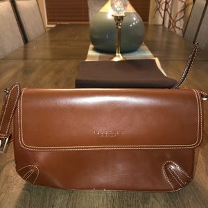 Kenneth Cole Small Woman’s Bag